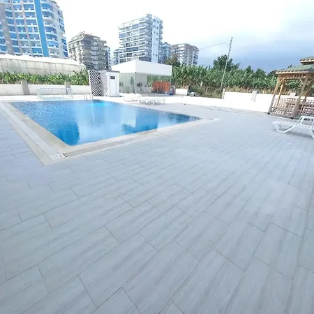 Denize Yakin Lueks Apartmán *