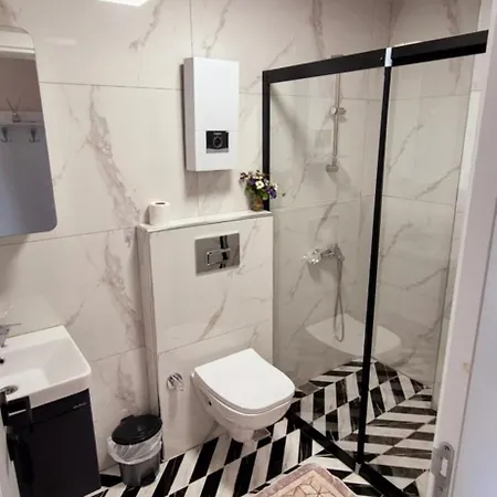 Denize Yakin Lueks Apartament Alanya