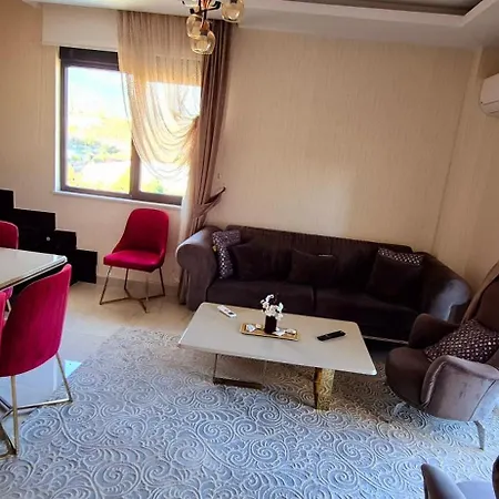 Apartament Denize Yakin Lueks *