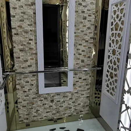 Denize Yakin Lueks Apartament *