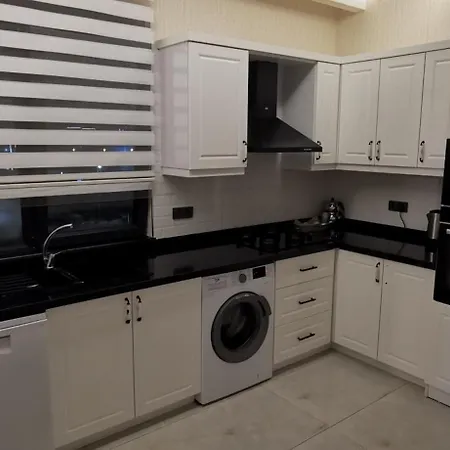 Apartament Denize Yakin Lueks *